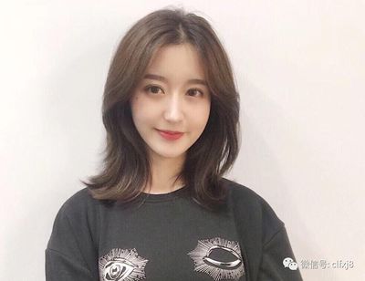 女士齐肩发型