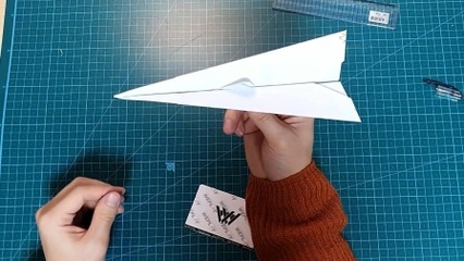 纸飞机为什么能飞回来