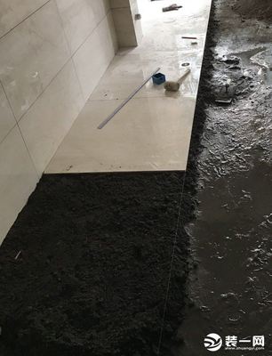 铺贴瓷砖的施工工艺
