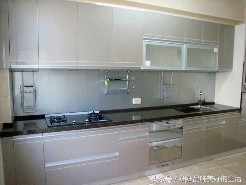 厨具先装还是橱柜