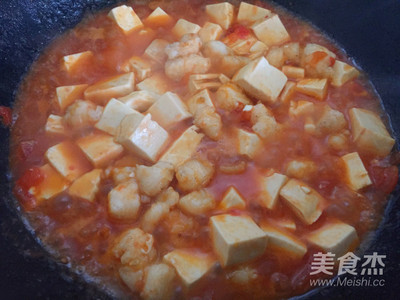龙利鱼炖豆腐的做法
