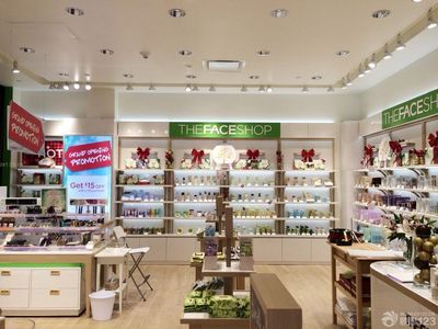 化妆品店陈列
