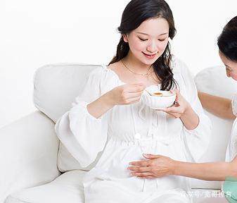 怀孕是不是不想吃饭