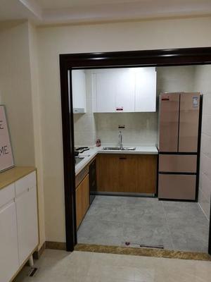厨房推拉门样板间