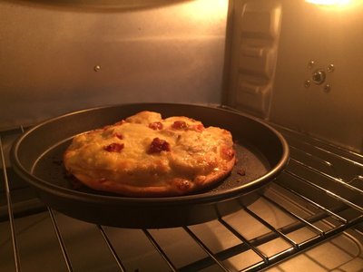 烤箱披萨的制作方法