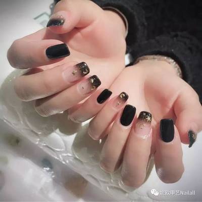 产后多久可以做美甲
