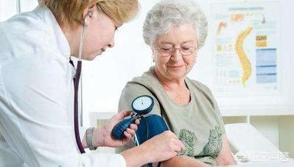 76岁血压低压多少正常