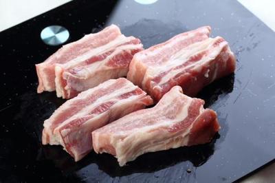 做梦梦到吃猪肉