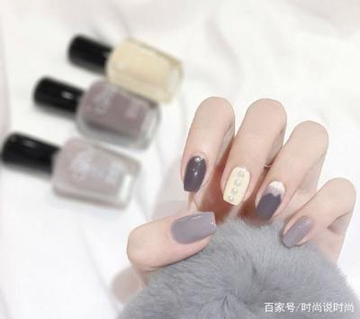 美甲搭配颜色最好看