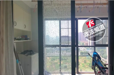 阳台玻璃突然爆裂原因