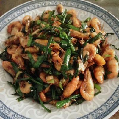 韭菜炒青虾的做法大全家常