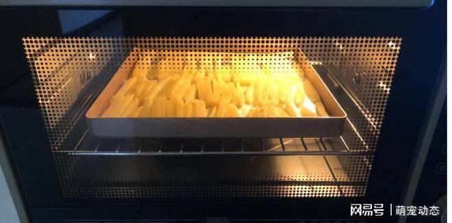 薯条可以用烤箱烤吗?冷冻薯条可以在烤箱里烤几分钟