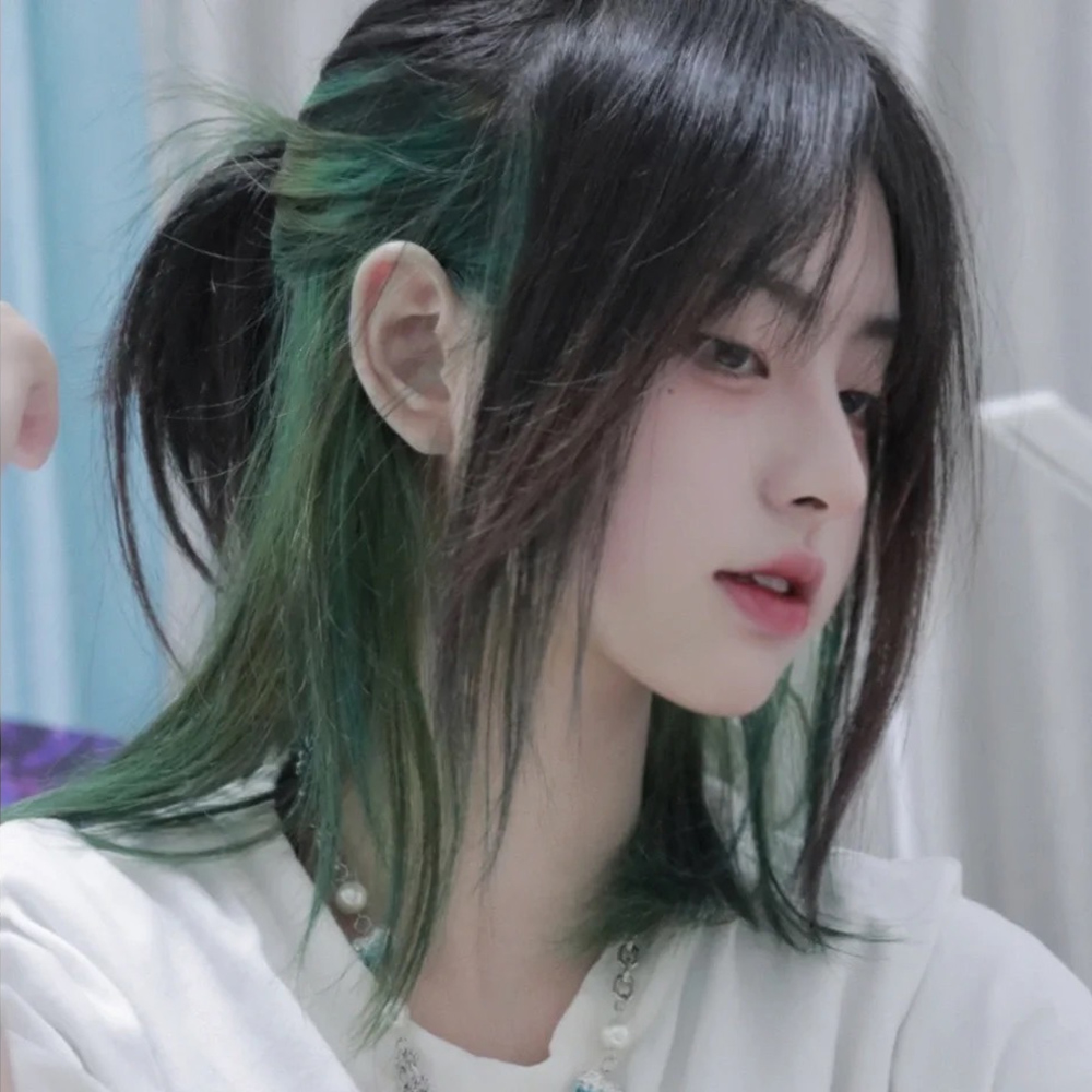 日系发型女