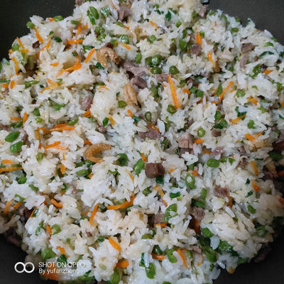 虾仁香菇糯米饭的做法