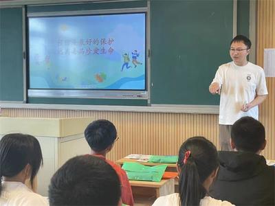 厨房用绿色台板