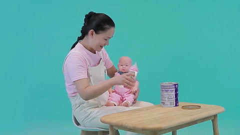 六个月宝宝大动作训练