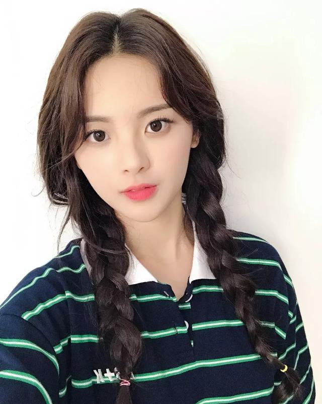二次元刘海适合马尾吗