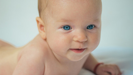 孕九个月宝宝发育标准是多少厘米