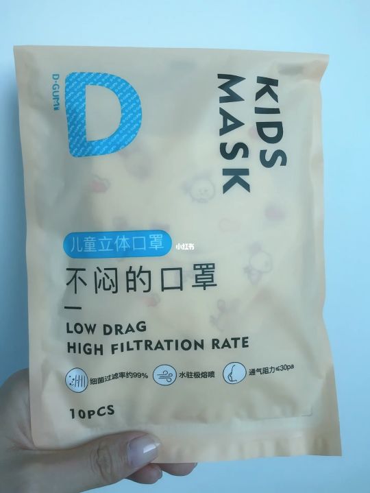 用力咳嗽痰中带血丝