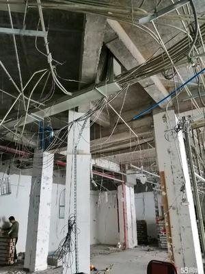 吊顶要铲灰吗