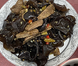 猪肝炖木耳的做法大全家常