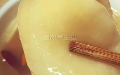 坐月子可以吃北芪吗