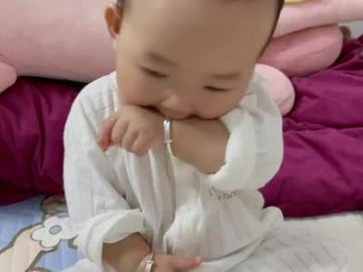 八个月宝宝皮肤过敏图