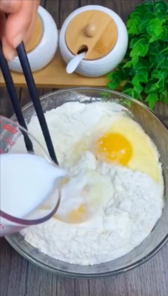 牛奶鸡蛋油条的制作方法