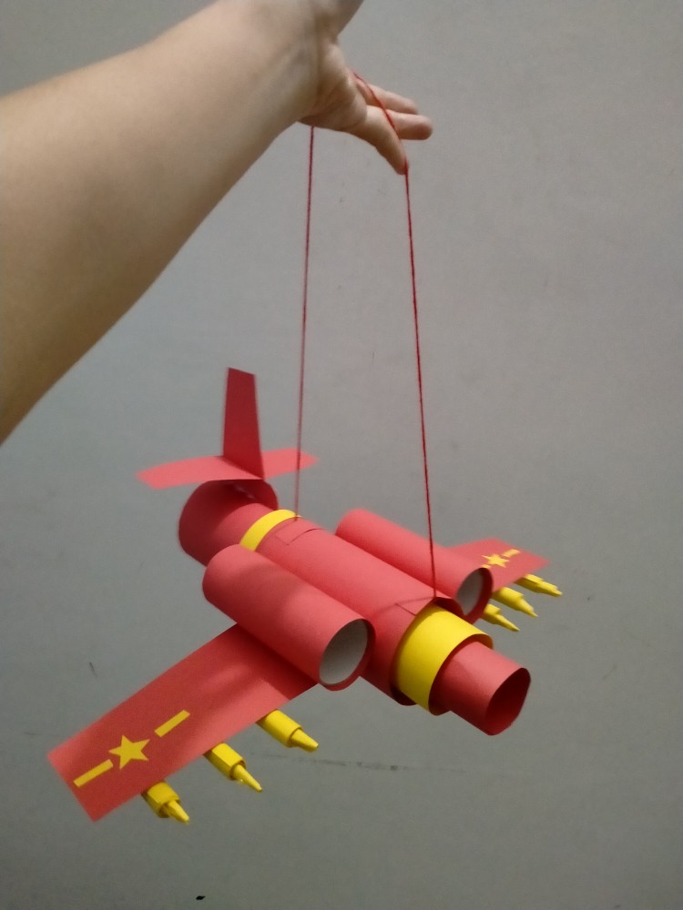 手工纸飞机制作过程图片