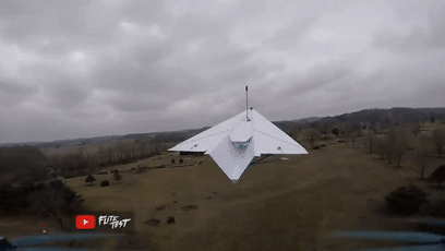 纸飞机能飞多远