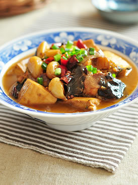 鲶鱼焖豆腐的做法大全家常