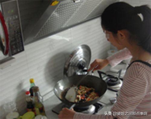 第一次厨房做饭怎么看日子