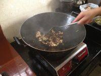 腊肉酸菜做法大全家常菜