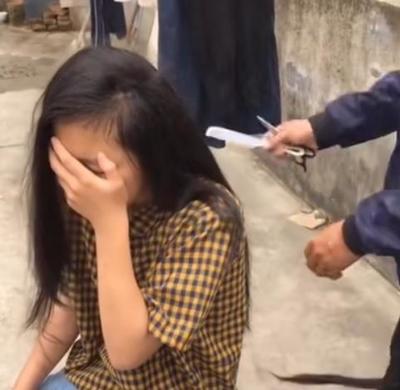 梦见被妈妈骂哭很伤心