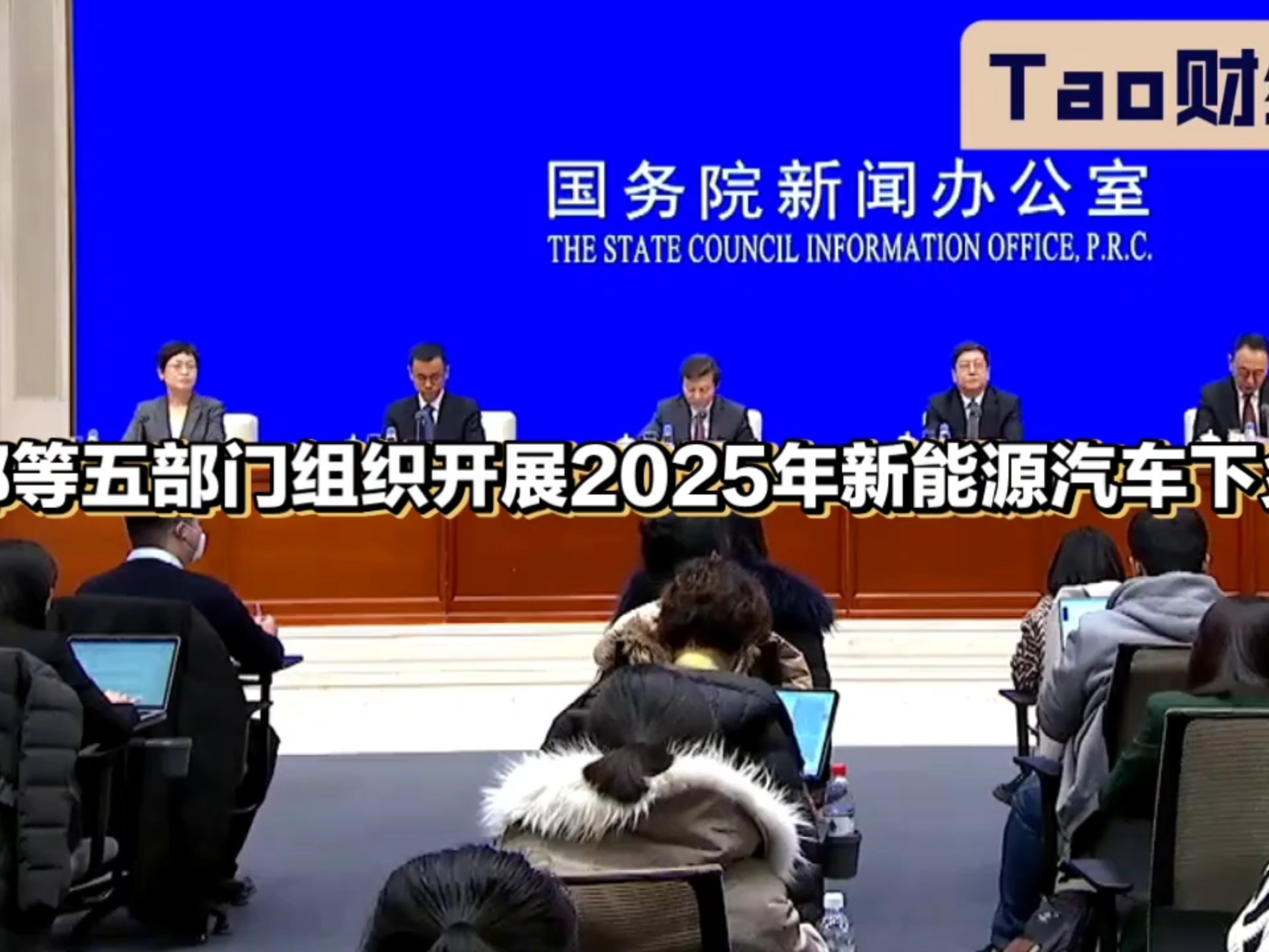 免费片a成年人入口AI智能助理界面