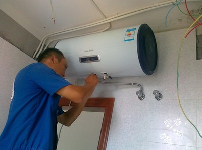 林内热水器维修电话