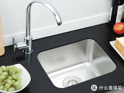 洗菜盆下橱柜有味怎么回事