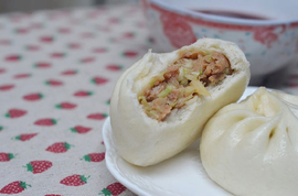 白菜肉包不出水制作方法