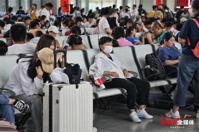 高铁乘客携带物品规定